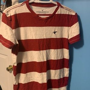 American Eagle Outfitters red & white tee